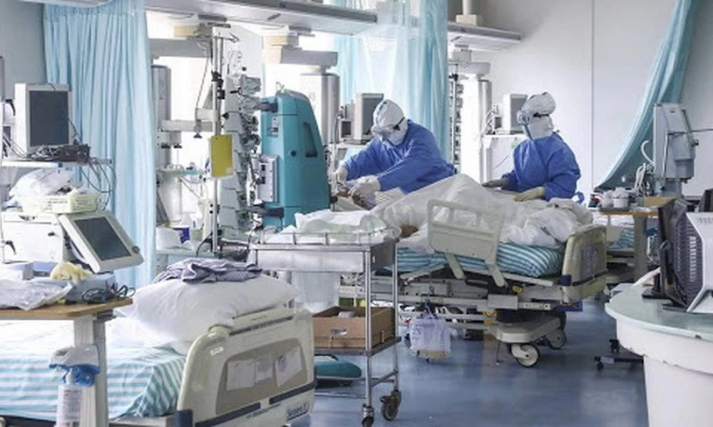 Κορωνοϊός: Απεβίωσε 76χρονη που νοσηλευόταν στη Λέσβο
